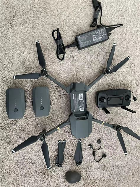 DJI Mavic Pro 4K Quadcopter with Remote Controller,。